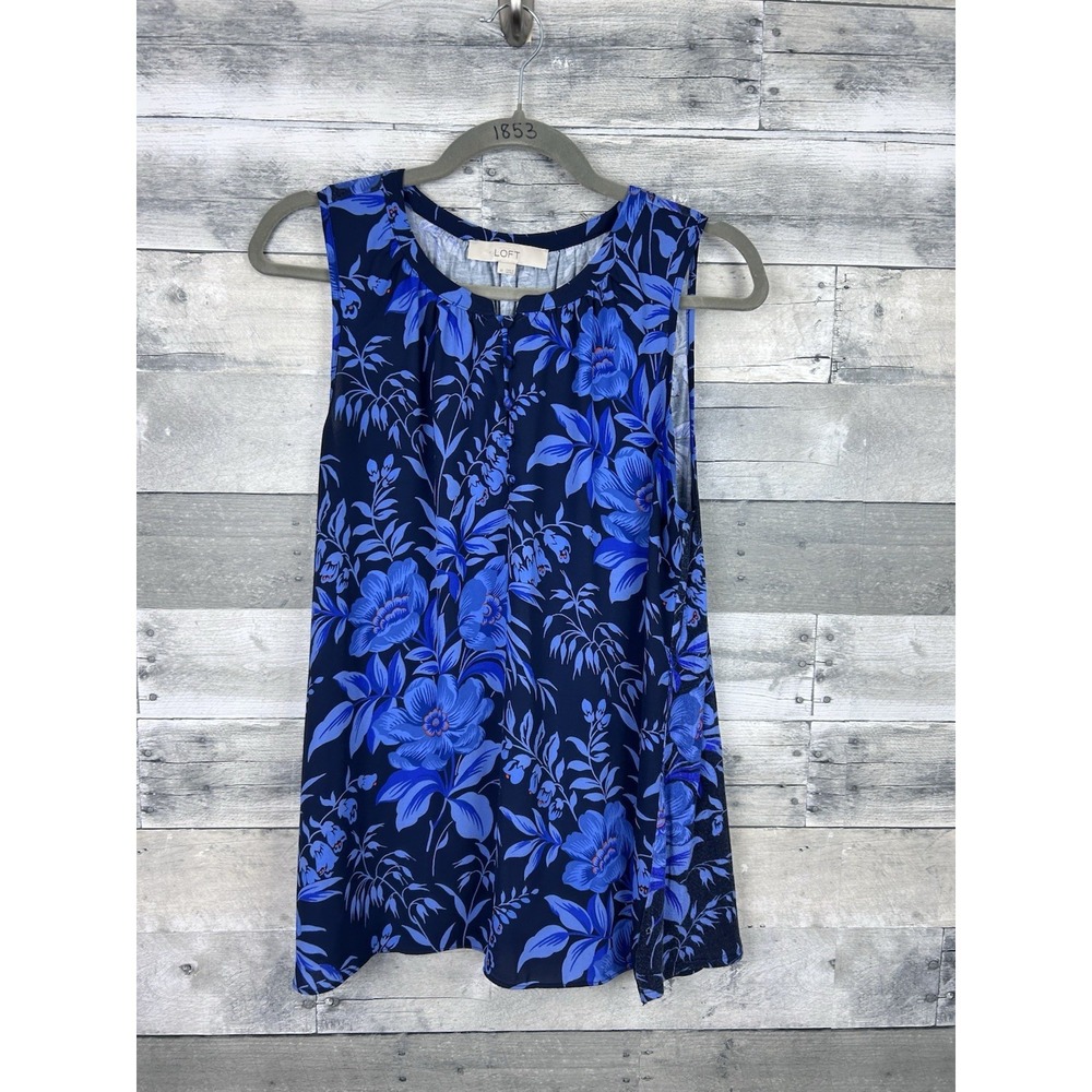 Loft Women's Medium Blue Floral Sleeveless Blouse